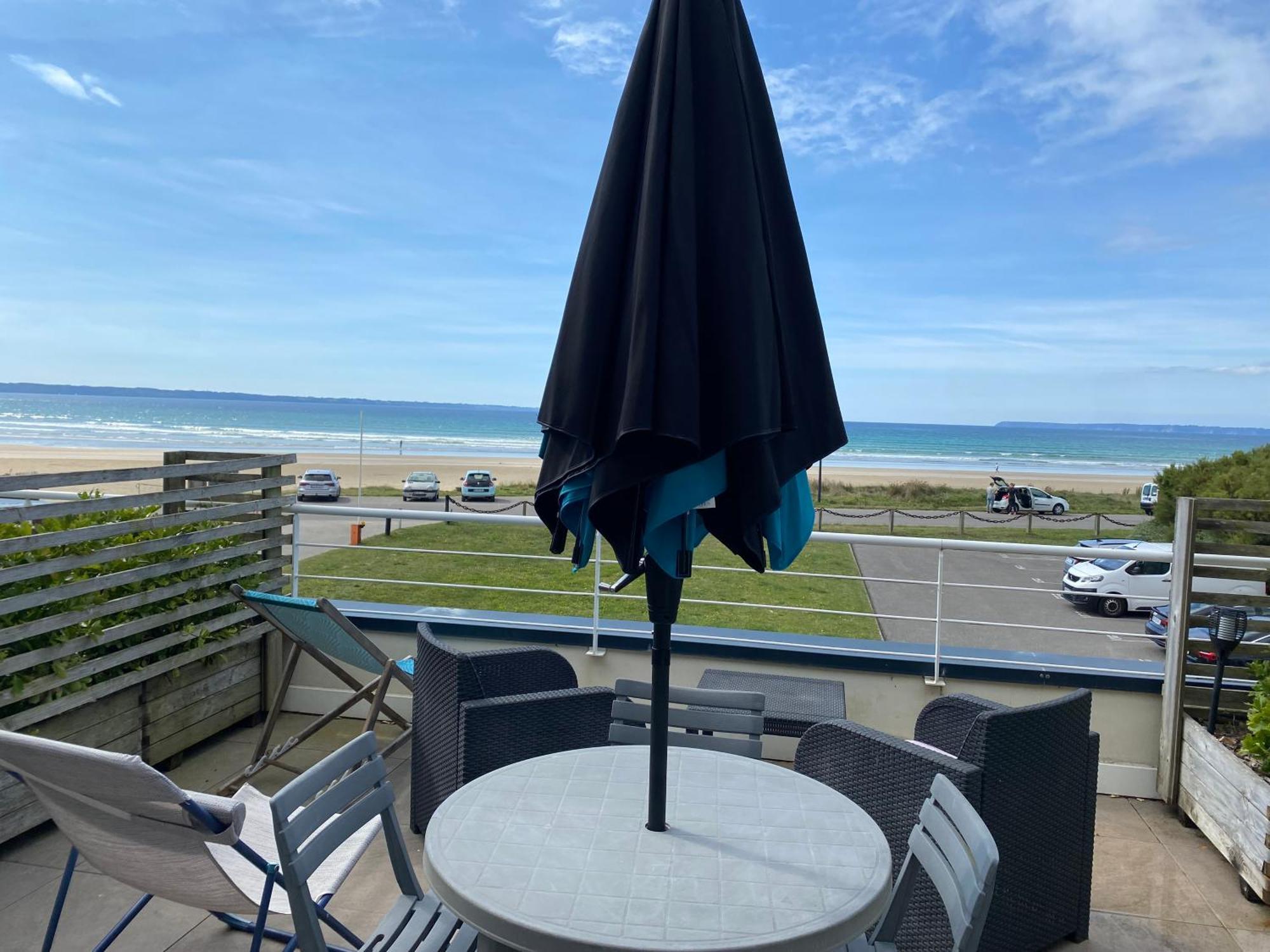 Lestrevet, Les Pieds Dans L Eau Apartment Plomodiern Exterior photo